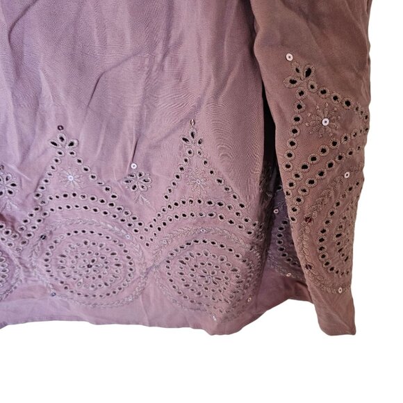 TORRID Women’s Plus 3X Cold Shoulder Eyelet Sequin Blouse Top NWT Light Purple - Picture 8 of 15